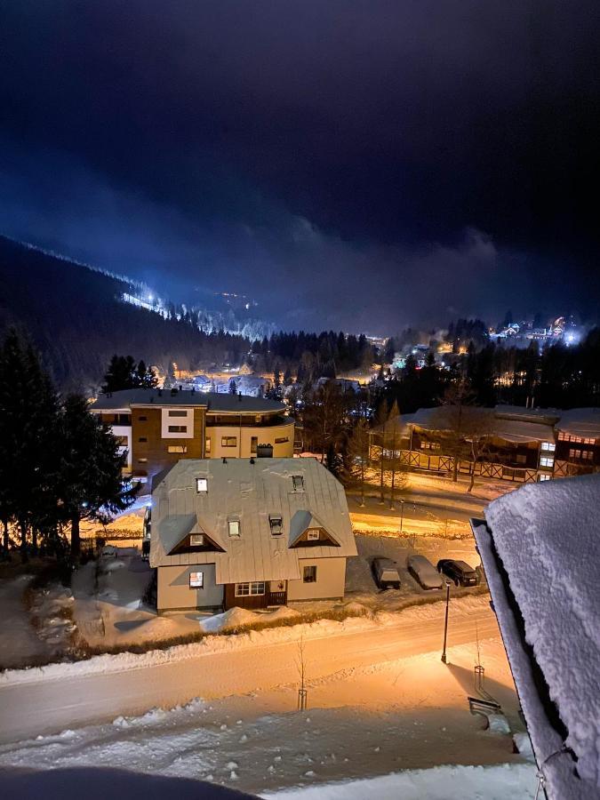 Palace 404 Apartamento Špindlerŭv Mlýn Exterior foto